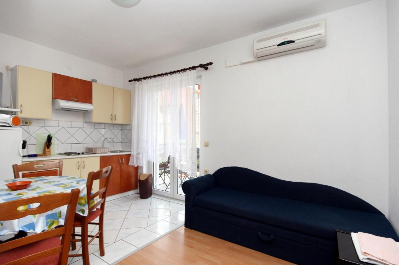 Apartments With A Parking Space Crikvenica - 5553 Exteriör bild