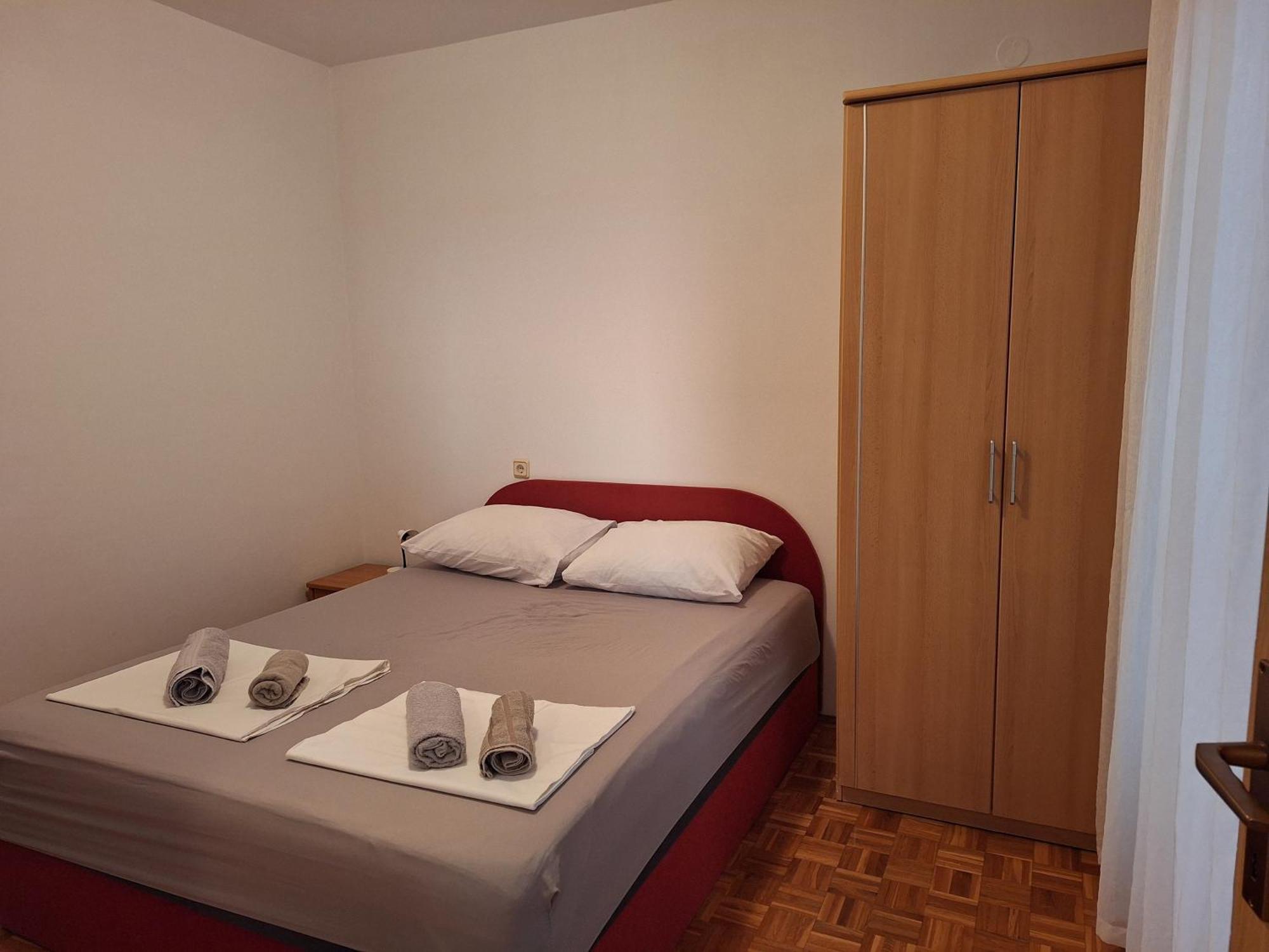 Apartments With A Parking Space Crikvenica - 5553 Exteriör bild